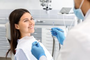 The Role of Light Therapy in Enhancing Oral Health